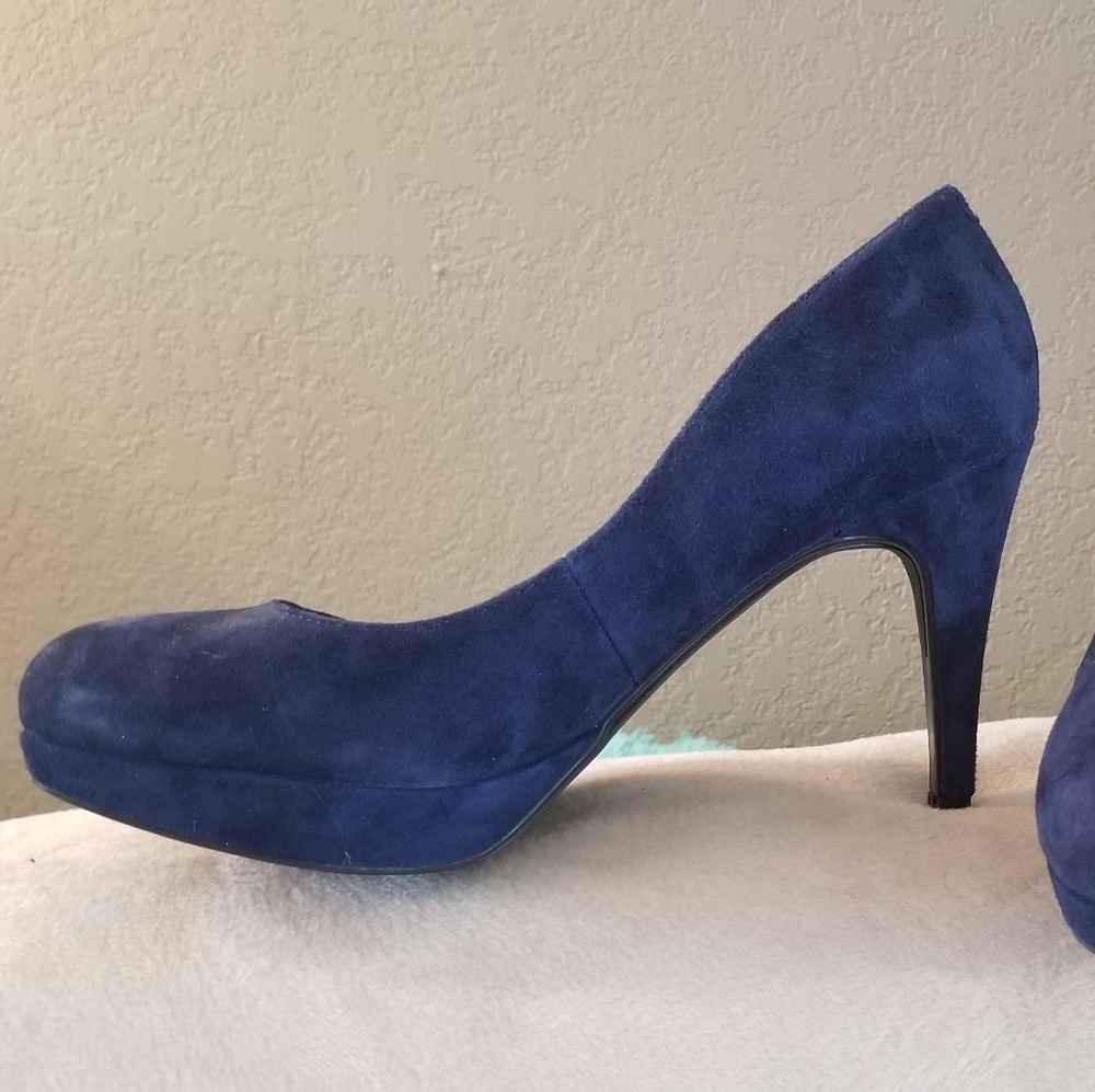 Marc Fisher Sydney Blue Suede Platform Pumps